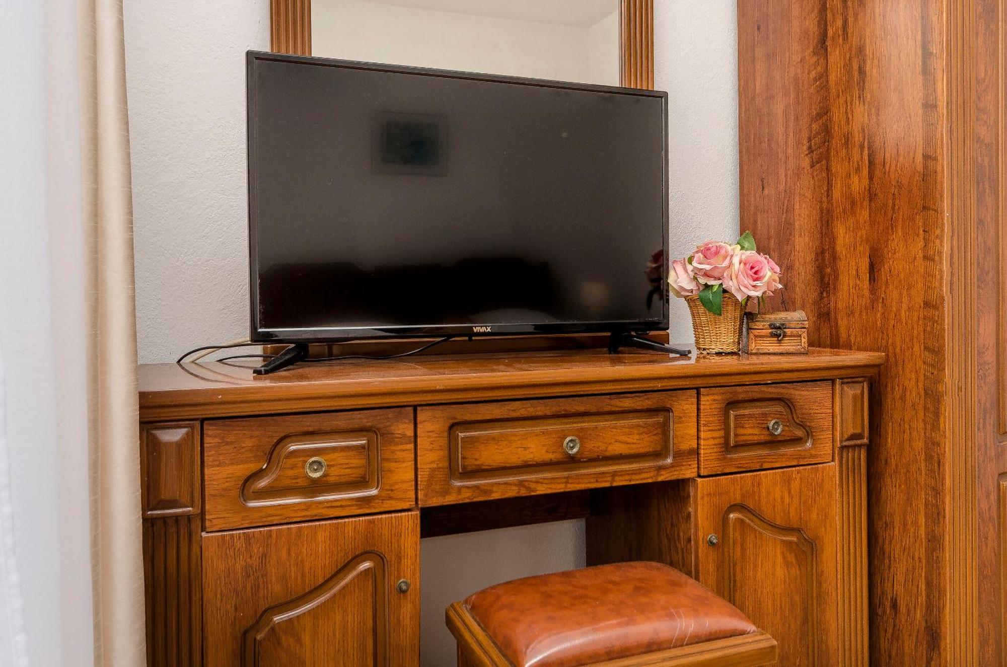 Apartment And Rooms Artina Водице Екстер'єр фото
