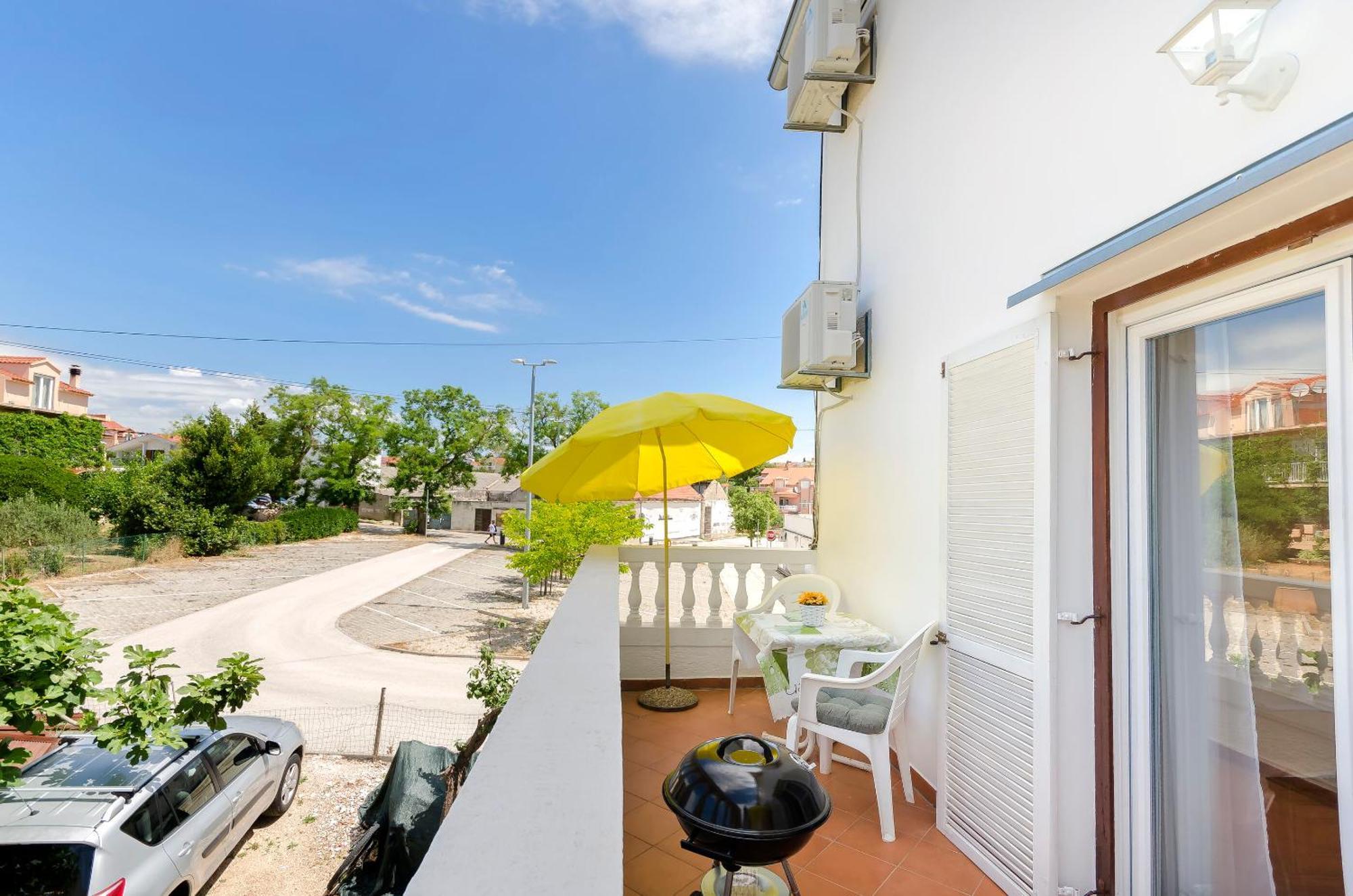 Apartment And Rooms Artina Водице Екстер'єр фото