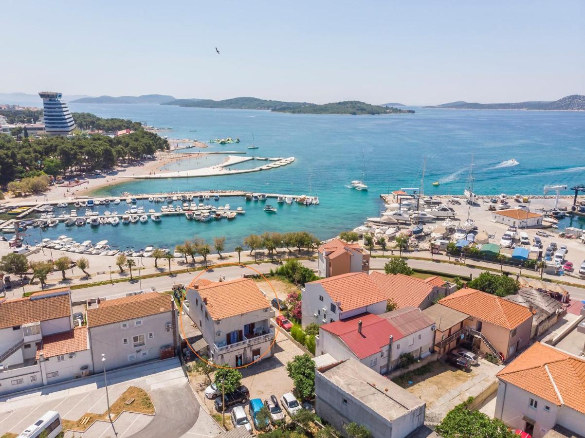 Apartment And Rooms Artina Водице Екстер'єр фото